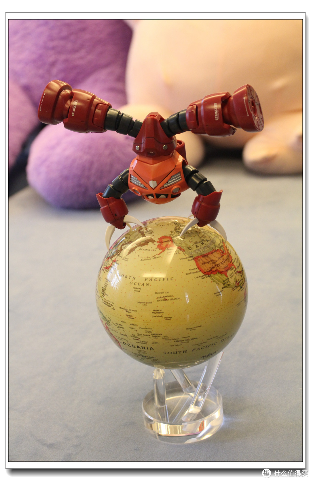 小小大星球-带有科技含量的艺术品：MOVA globe 光能自转地球仪