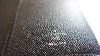 Louis Vuitton 路易威登 灰棋格长款两折钱夹 & GUCCI 古驰 黑色皮质短款两折钱夹
