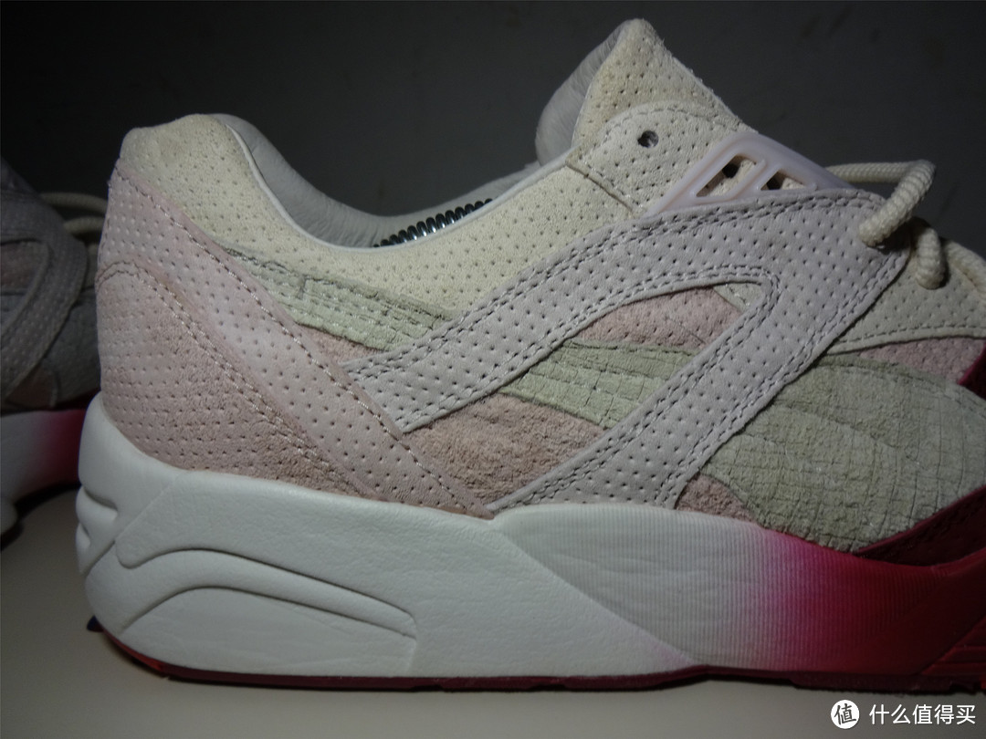 以樱花正名！Ronnie Fieg x Puma R698 SAKURA 休闲运动鞋