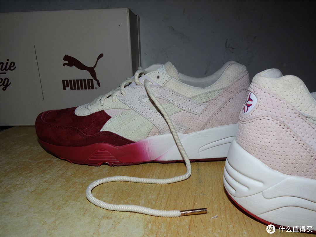 以樱花正名！Ronnie Fieg x Puma R698 SAKURA 休闲运动鞋