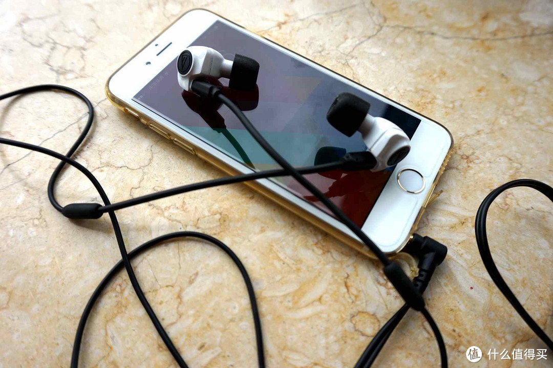 iPhone6 通勤塞：audio-technica 铁三角 ATH-IM50 WH 入耳耳机