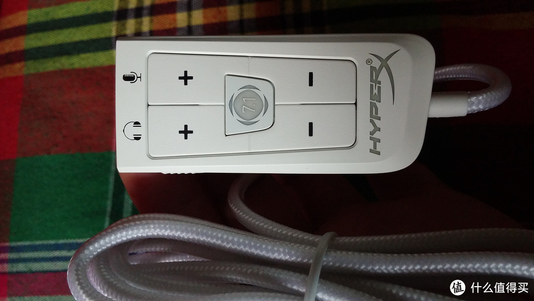 亮骚的粉白色游戏耳机----金士顿 HyperX Cloud II 专业电竞耳机测评