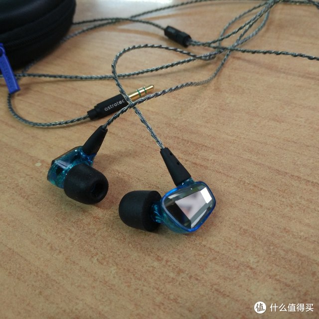 明明可以靠颜值取胜,偏偏声音还不错:记 Astrotec 阿思翠 GX40 入耳式耳机