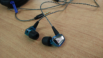 明明可以靠颜值取胜，偏偏声音还不错：记 Astrotec 阿思翠 GX40 入耳式耳机