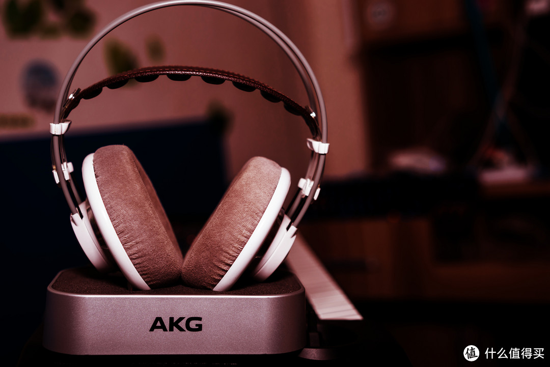AKG 爱科技 K701 旗舰级监听耳机 开箱，顺便简评SONY 索尼 MDR-V6，AKG-K511