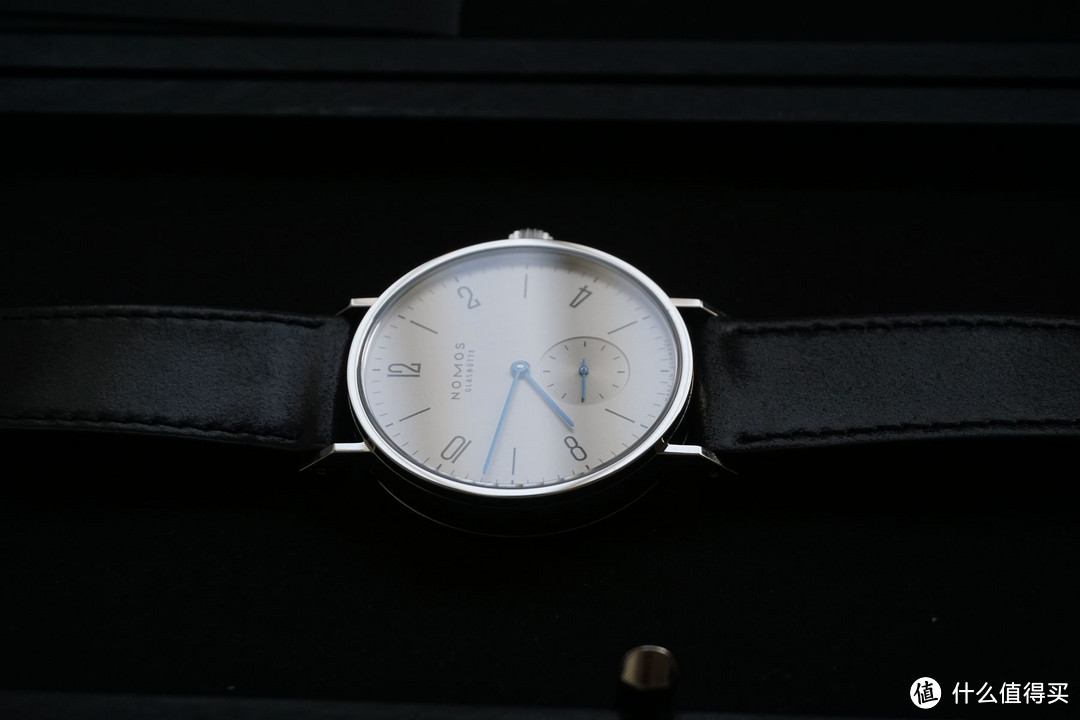 高颜值德味 — NOMOS Tangomat Ref.601 男款腕表