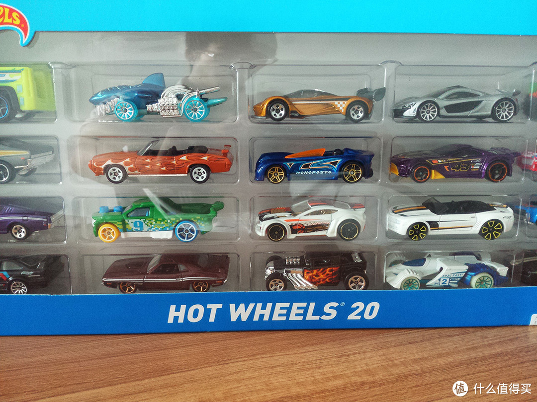 便宜是王道：Hot WHeels 风火轮 H7045 火辣小跑车20辆装开箱