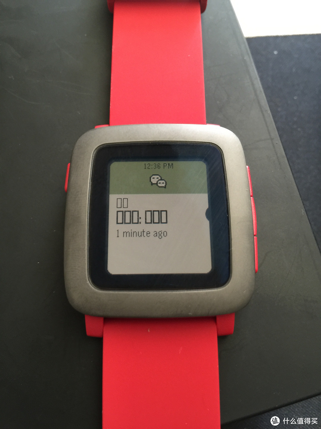 【彩色的理念，黑白的现实】Pebble Time开箱简单评测，附Original对比