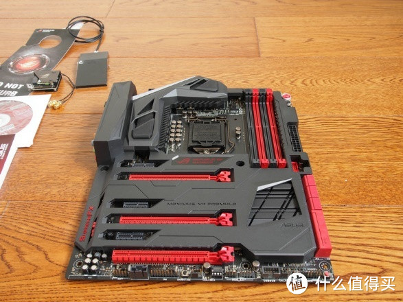 ASUS 华硕 ROG 玩家国度 MAXIMUS VII FORMULA M7F 主板