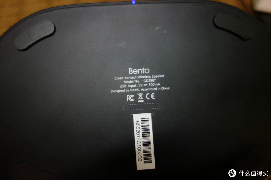 以接触式音频技术为卖点的音箱：OAXIS 奥思 Bento近场音箱