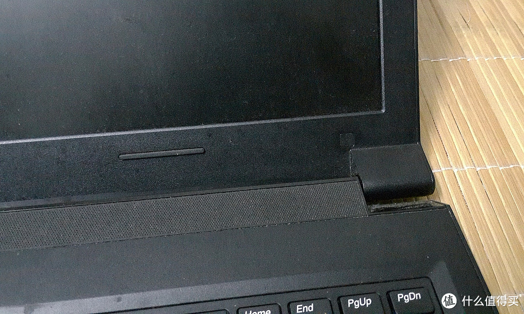 Lenovo 联想 B5400 笔记本屏幕更换记
