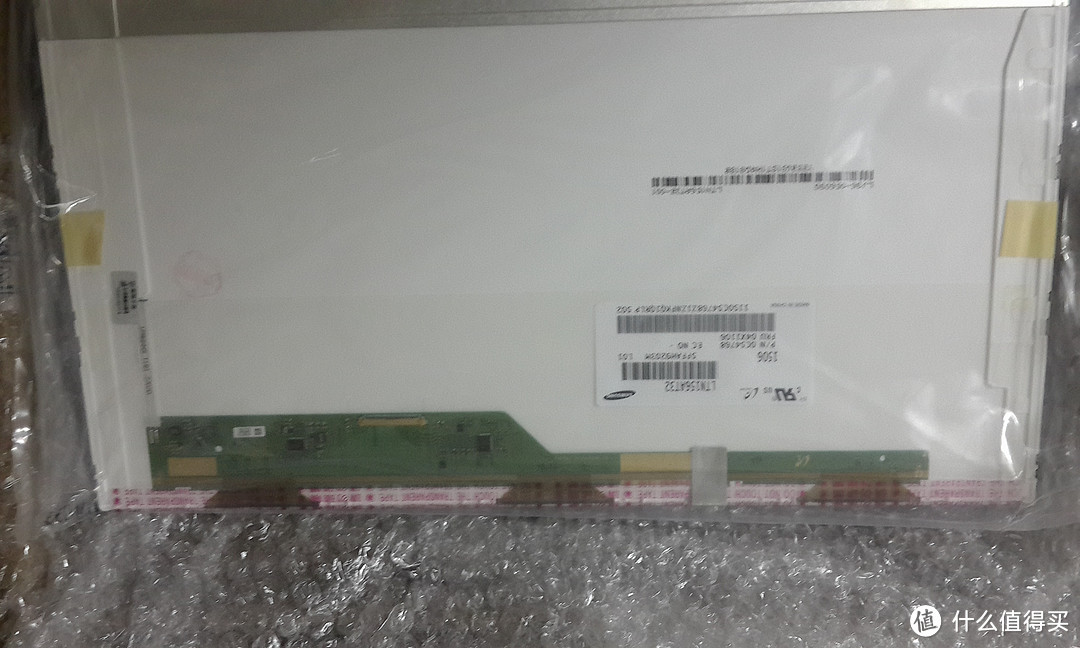 Lenovo 联想 B5400 笔记本屏幕更换记