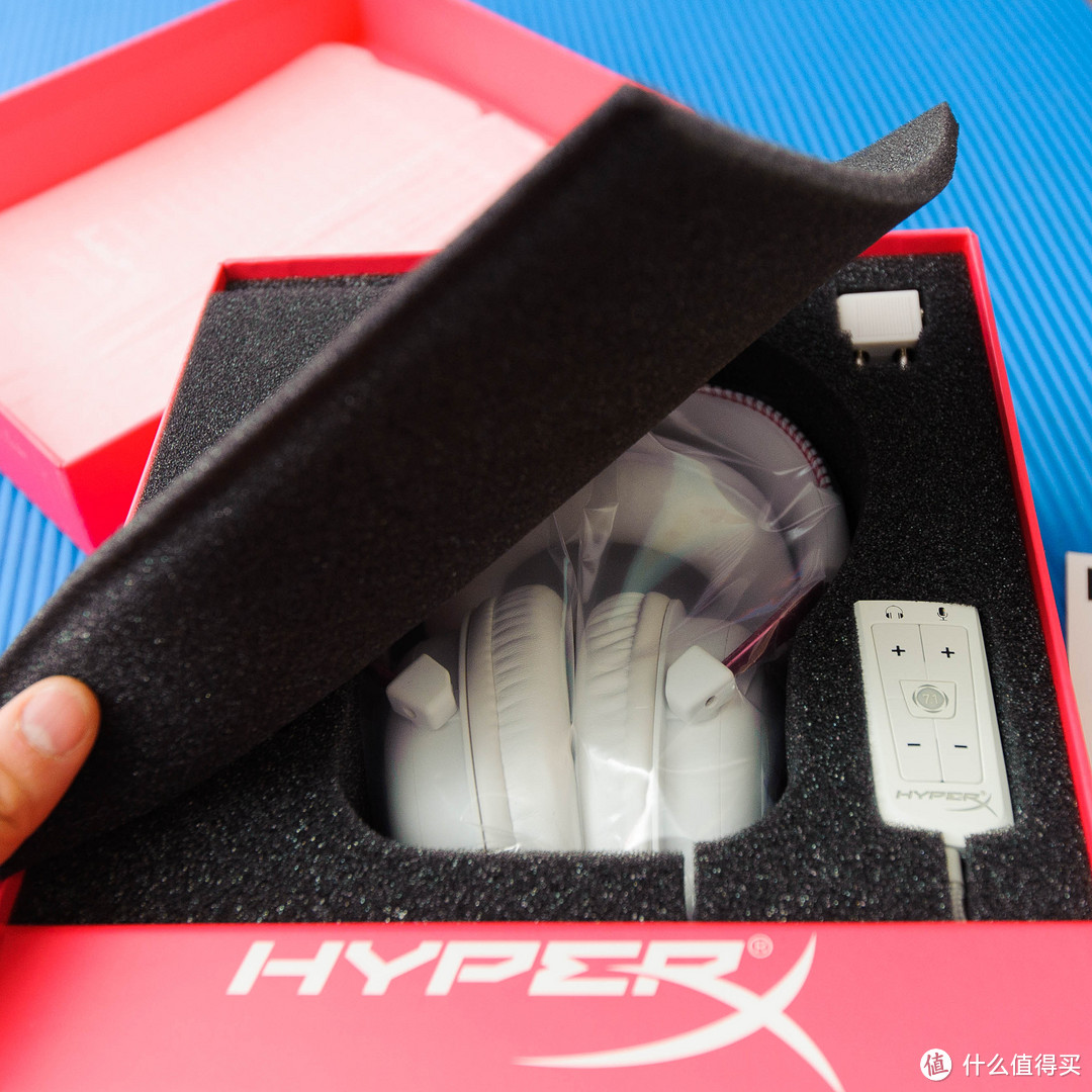 体验发烧级的游戏感觉---评测Kingston 金士顿 HyperX Cloud II 专业电竞耳机（粉白色）