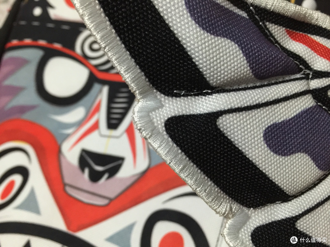奶爸包升级！SPRAYGROUND APACHE WINGS 双肩包