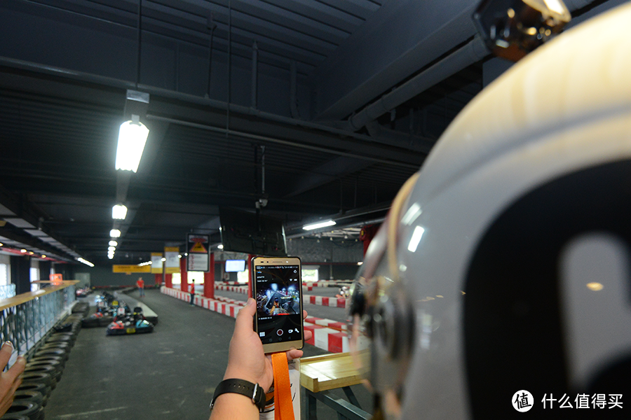 亚马逊中国上线“运动相机馆”：GoPro HERO Session卡丁车实战视频