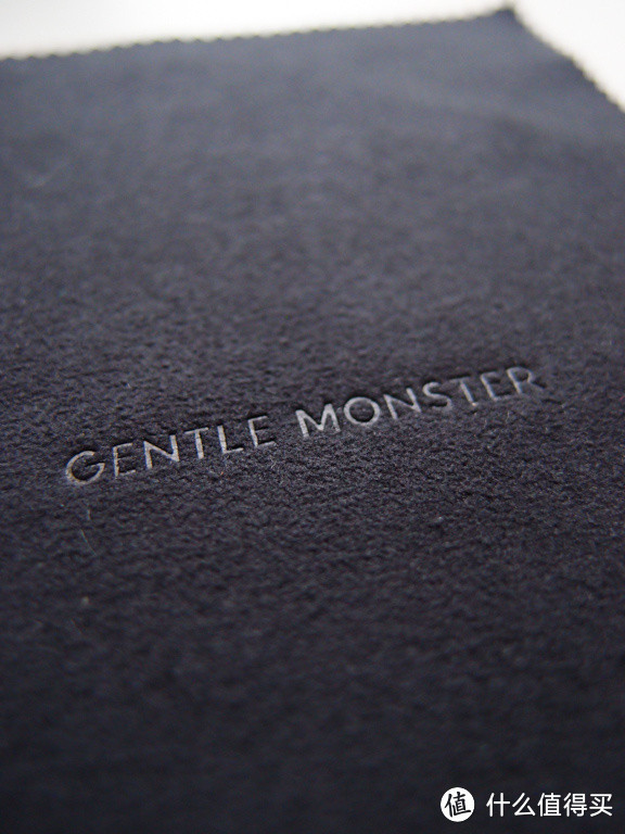 韩国大热墨镜品牌 Gentle Monster