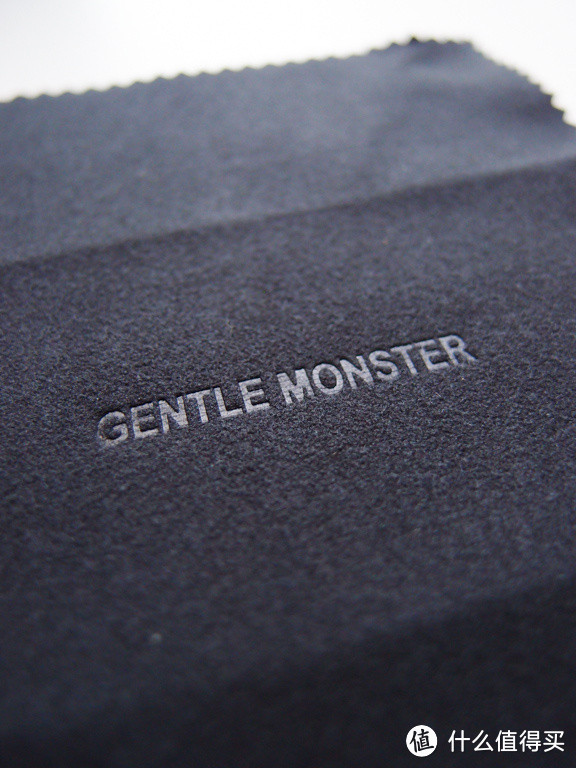 韩国大热墨镜品牌 Gentle Monster