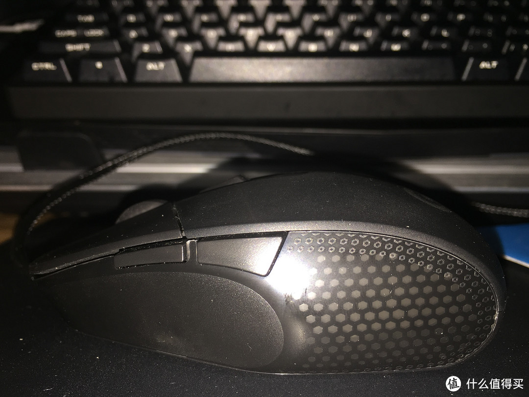 美亚直邮 Logitech 罗技 G303 鼠标开箱附与G502对比