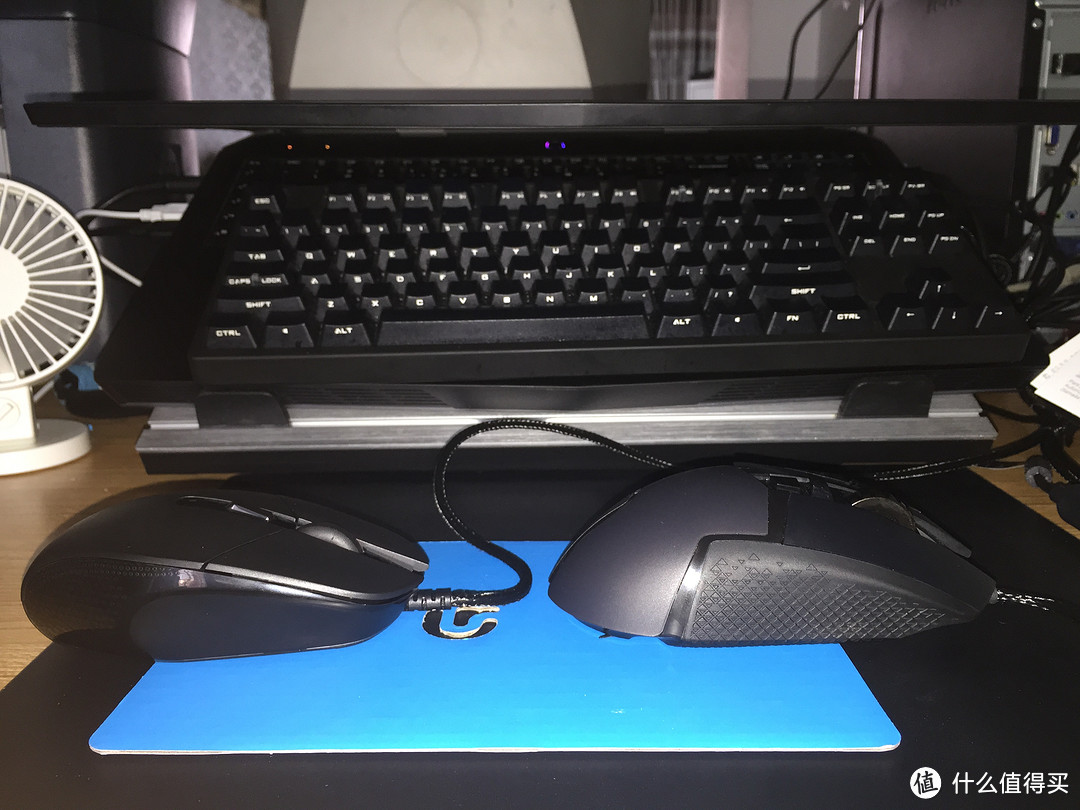 美亚直邮 Logitech 罗技 G303 鼠标开箱附与G502对比