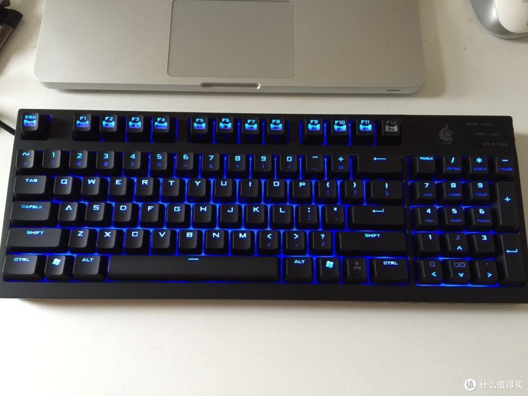 CoolerMaster 酷冷至尊 竞技版 青轴 机械键盘开箱
