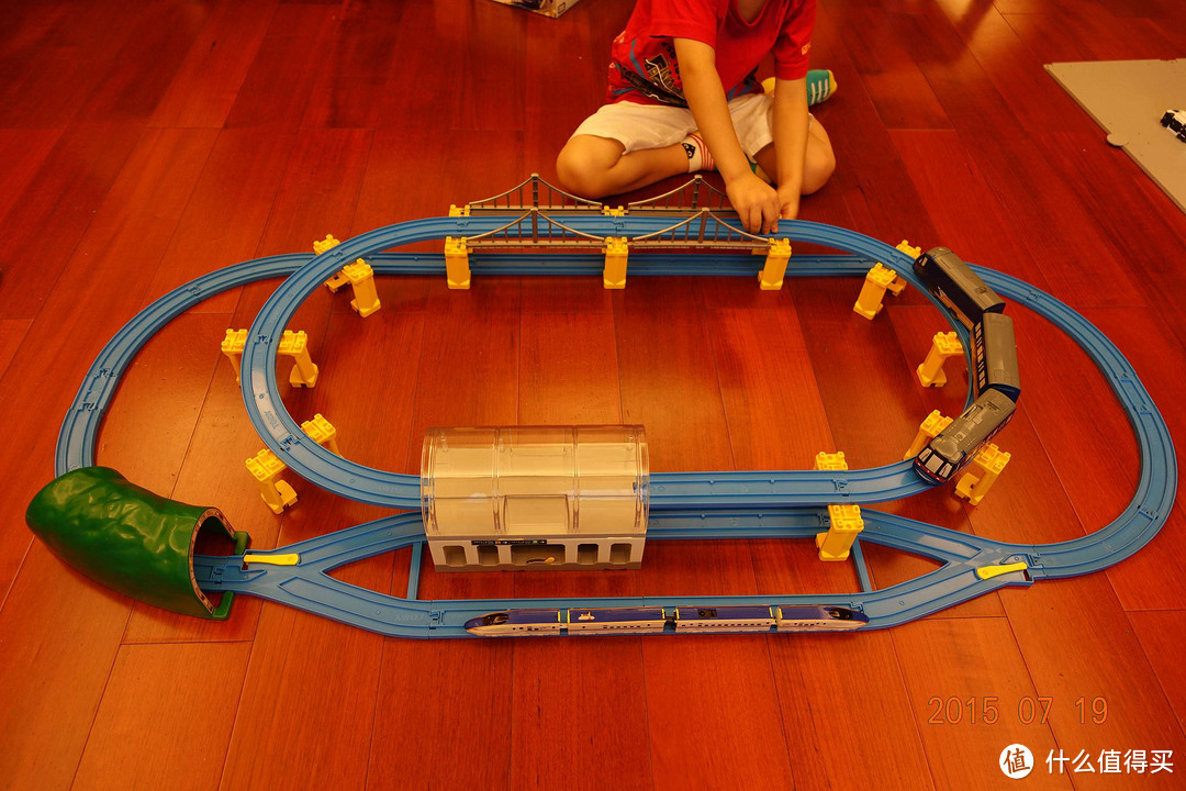 小火车，跑起来：TOMY 多美 香港机场快线高级套装