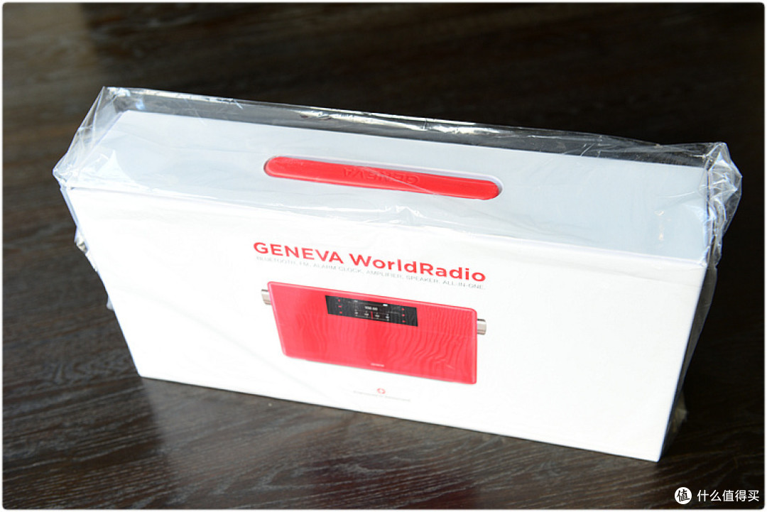 复古风加持:假装是收音机的 Geneva Sound 日内瓦之声 WorldRadio