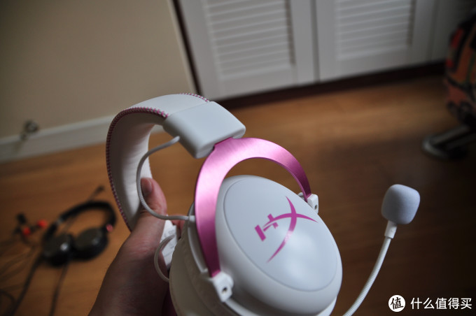 游戏装备就该闷骚一些--粉白色金士顿Cloud2专