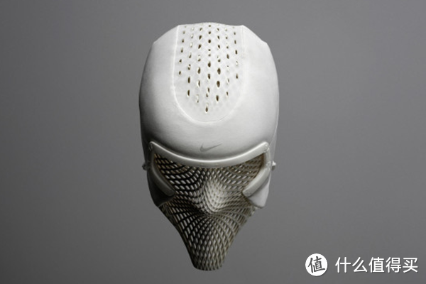 帮助运动员快速降低头颈部温度：NIKE 耐克 公布 冷却帽原型产品