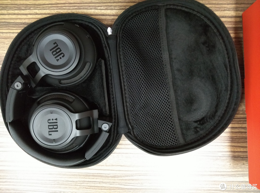 JBL Synchros Slate S500 头戴式耳机