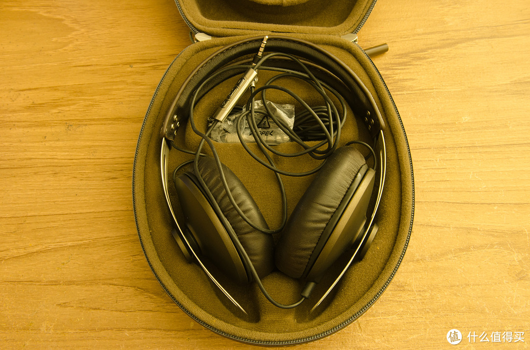 SENNHEISER 森海塞尔 MOMENTUM（大馒头）封闭式头戴耳机 翻新无盒版开箱