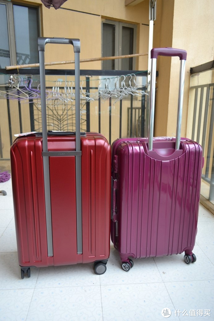 AMERICAN TOURISTER 美旅 vs Delsey 法国大使 24/5寸可扩展拉杆箱比较