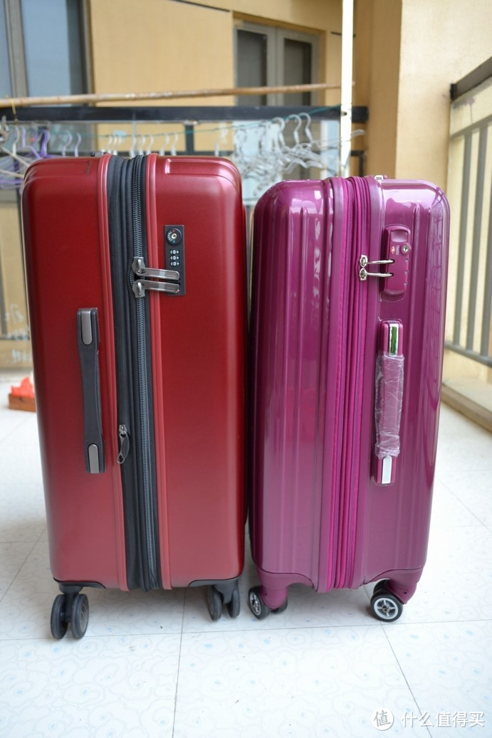 AMERICAN TOURISTER 美旅 vs Delsey 法国大使 24/5寸可扩展拉杆箱比较