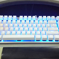 机械键盘的第一次亲密接触：ViewSonic 优派  KU520 合金版 87键青轴