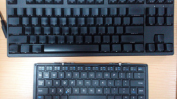 B.O.W 航世HB066三折叠通用蓝牙键盘评测