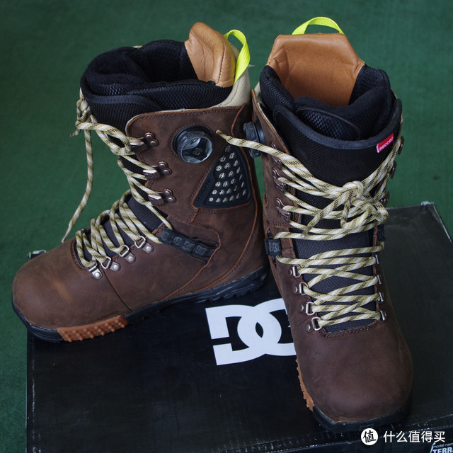让我们滑雪去吧：DC Shoes Terrain 滑雪靴