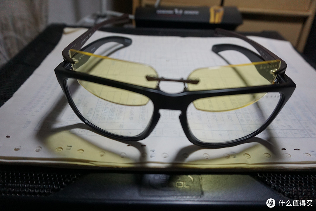 电脑工作者的福音，GUNNAR护目镜透明无色镜片，附上与黄色镜片对比