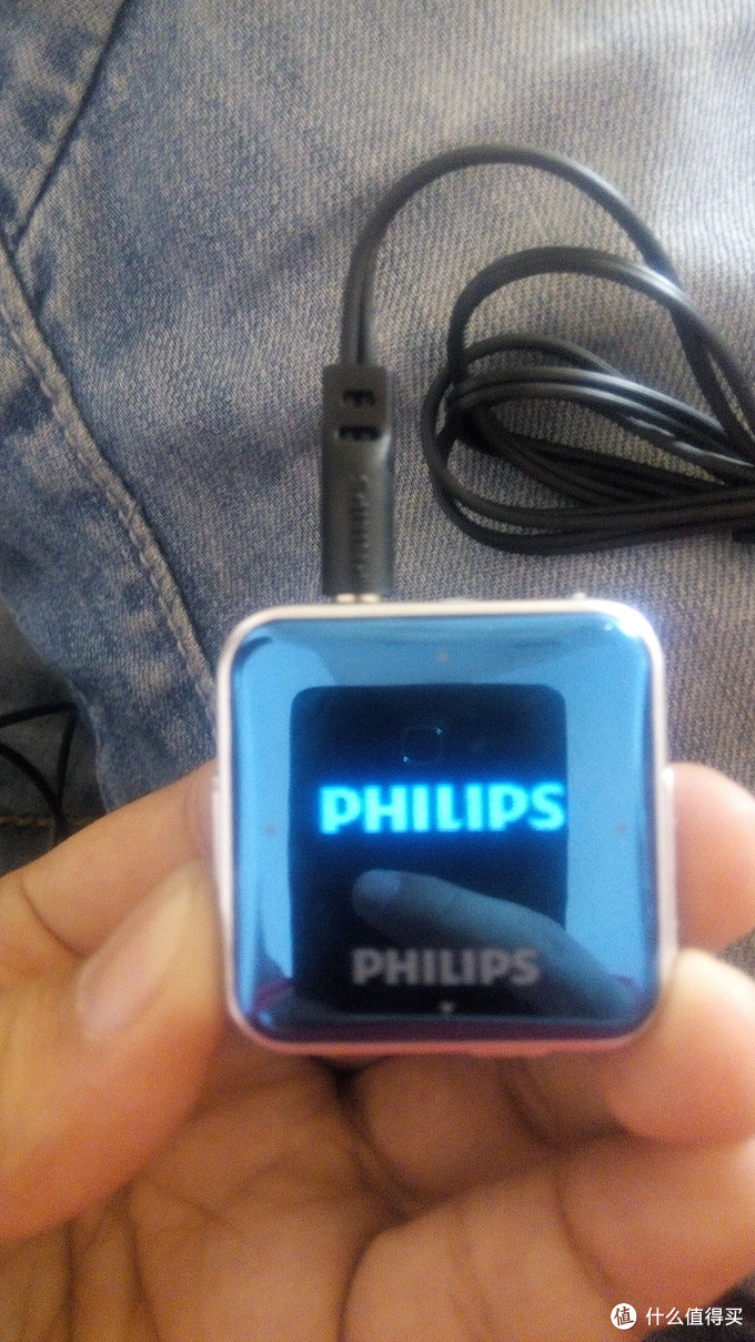 跑步装备之 PHILIPS 飞利浦运动型MP3播放器 SA2208