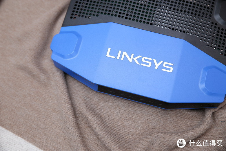 来势汹汹：LINKSYS WRT1200AC 无线路由器