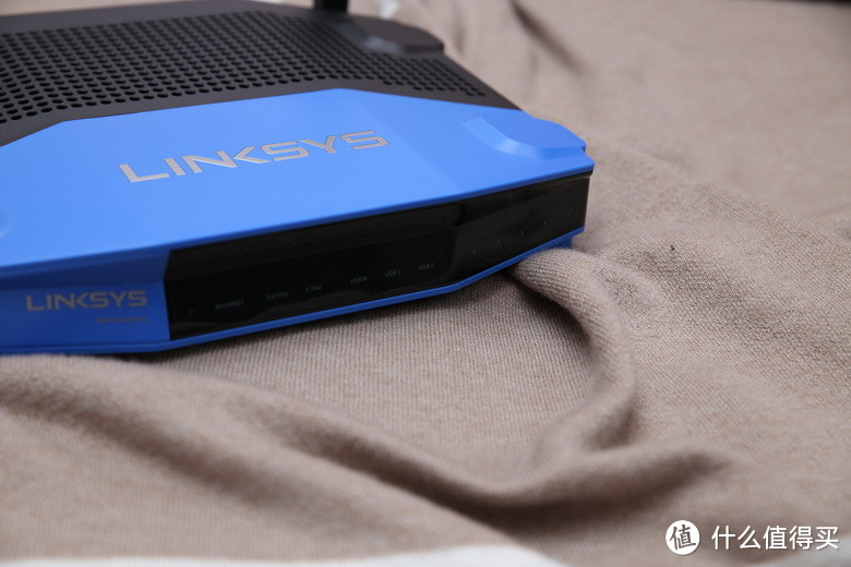 来势汹汹：LINKSYS WRT1200AC 无线路由器