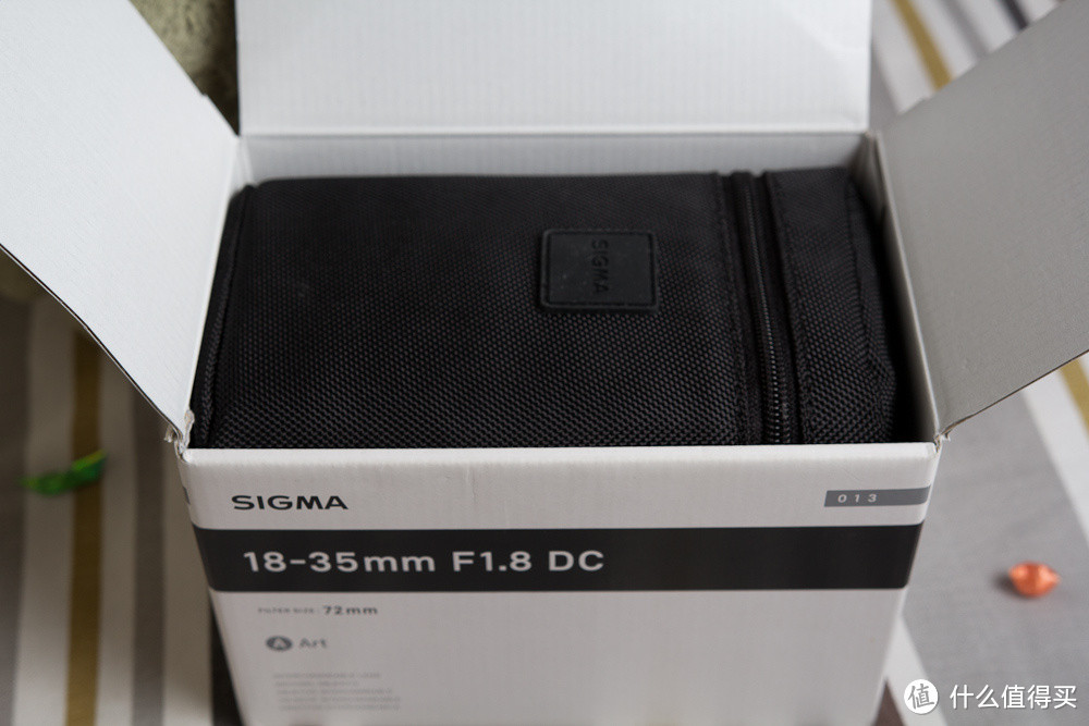 截幅神镜！SIGMA 适马18-35 F1.8 DC HSM 标准变焦镜头