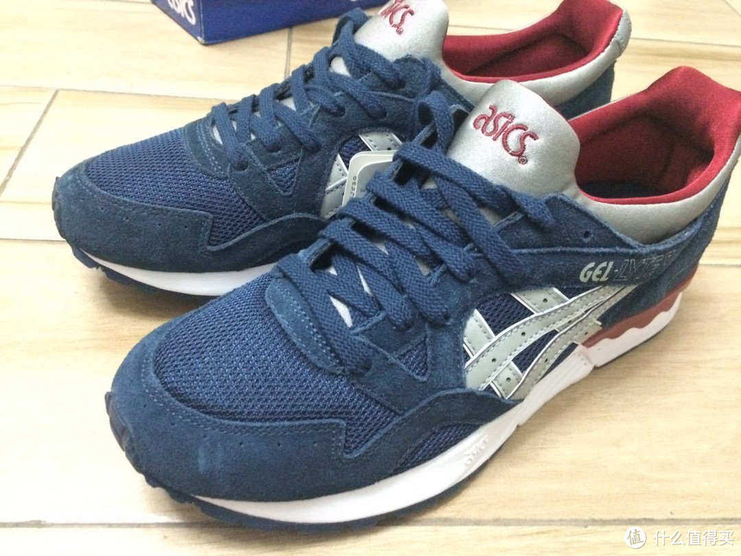 英国JD Sports网站直邮入手ASICS 亚瑟士 GEL-Lyte V 休闲运动鞋