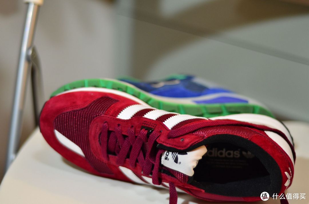 来自优购的adidas阿迪达斯三叶草ZX700休闲鞋 附尺码建议