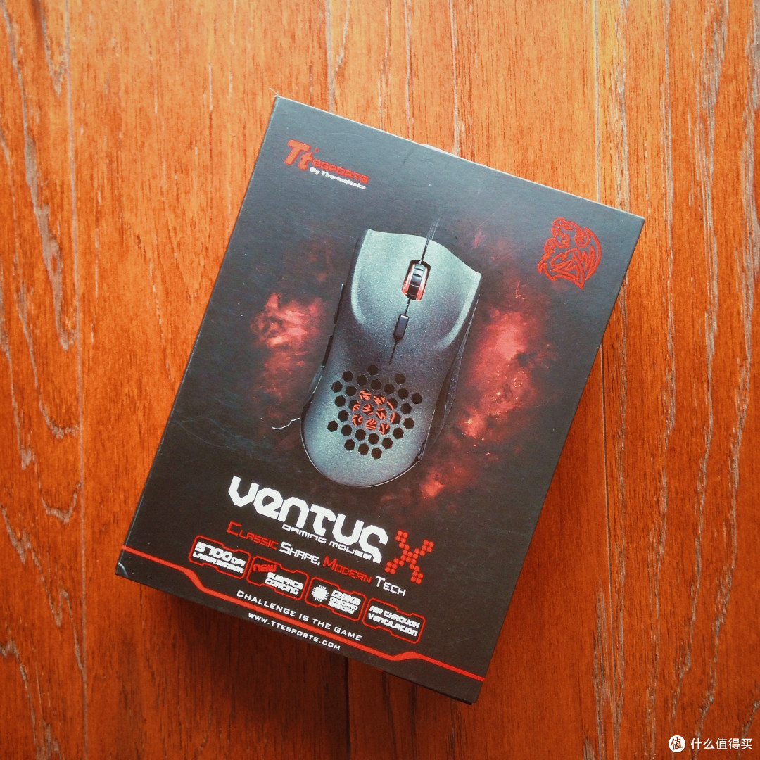 红与黑的精灵 - Tt eSPORTS VENTUS X 游戏鼠标