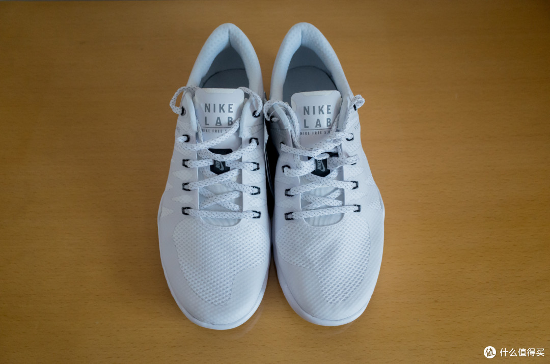 耐克呈现——Nike Free TR 5.0 V6 Premium 开箱