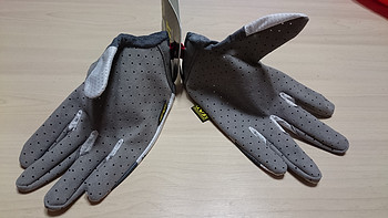 力战高温黑内饰：Mechanix WEAR超级技师 专业透气款 Specialty Vent 闷热环境专用手套