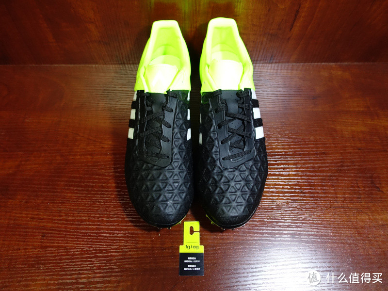 玩爆一切！Adidas ACE 15.2 FG/AG开箱&人草实战测试