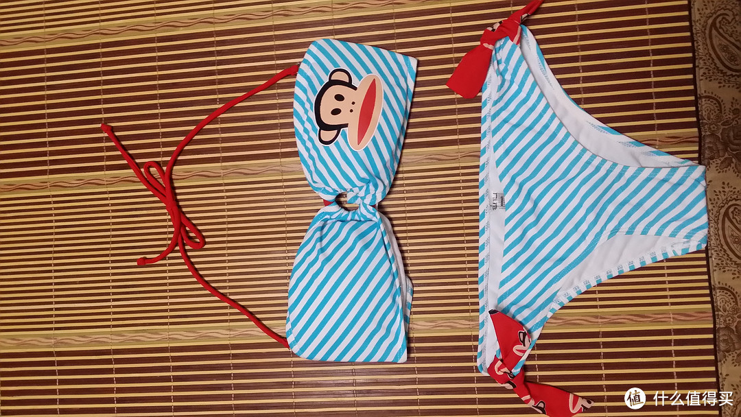 跪指压板也要晒：晒晒 Paul Frank 大嘴猴 Red Julius Stripe Bandeau Bikini 比基尼套装