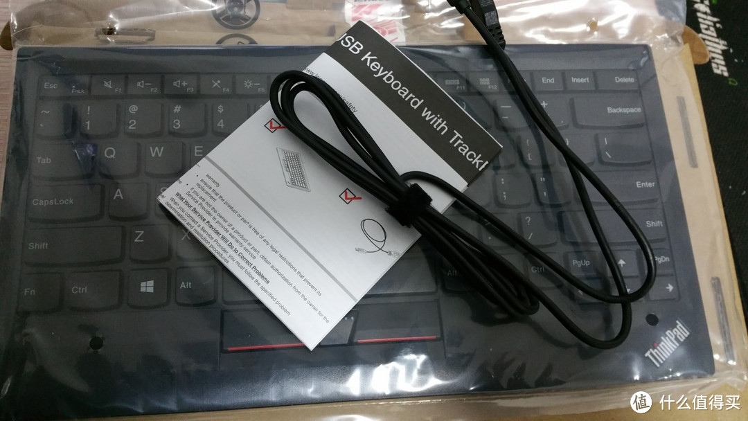 延续笔记本手感 — Thinkpad 0B47190 紧凑式USB指点杆键盘