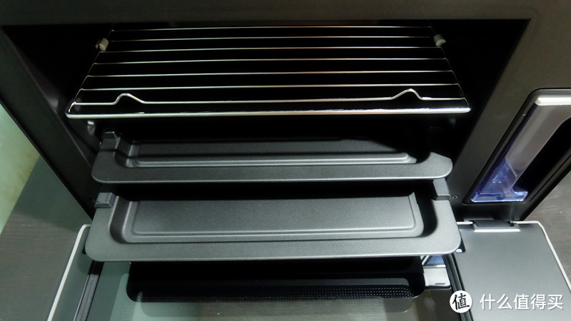 会蒸能烤多种用途的Haier 海尔 ANO-28L 焙多芬智慧嫩烤箱