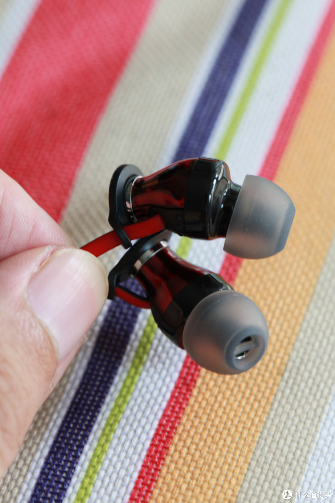 SENNHEISER 森海塞尔 MX985 和 Momentum in-Ear 耳机使用对比及森海塞尔维修体验